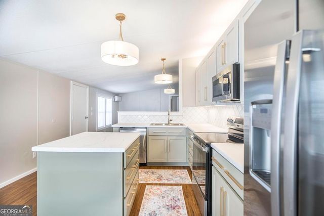 330 Bradley Court, East Dublin, GA 31027