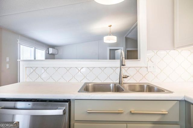 330 Bradley Court, East Dublin, GA 31027