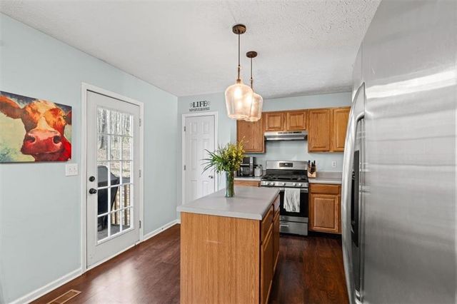 156 Paradise Way, Douglasville, GA 30134