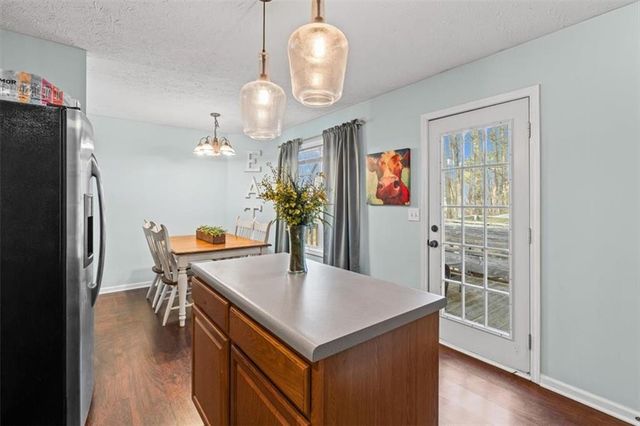 156 Paradise Way, Douglasville, GA 30134