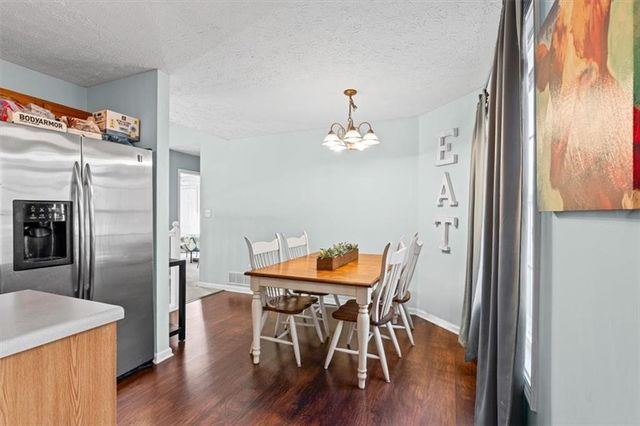 156 Paradise Way, Douglasville, GA 30134