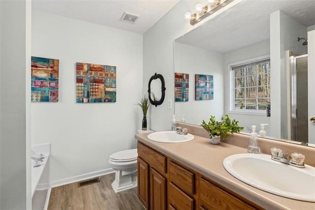 156 Paradise Way, Douglasville, GA 30134