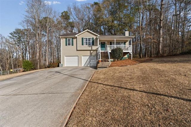 156 Paradise Way, Douglasville, GA 30134