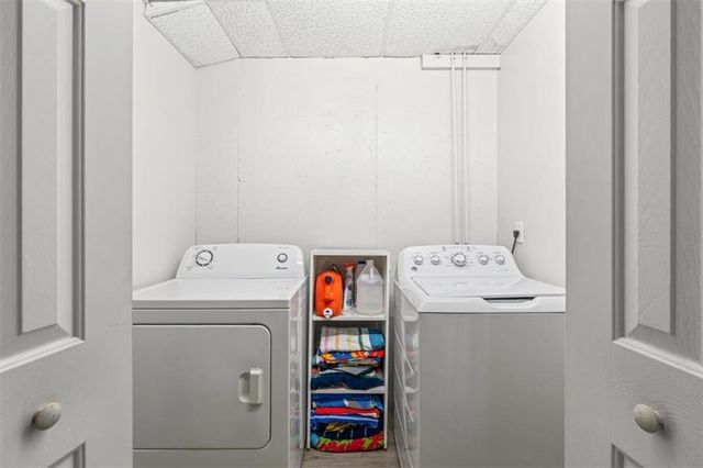 156 Paradise Way, Douglasville, GA 30134