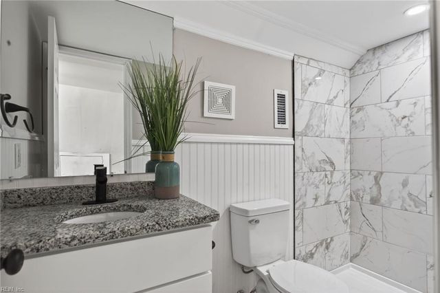 421 Glendale RD, Hampton, VA 23661