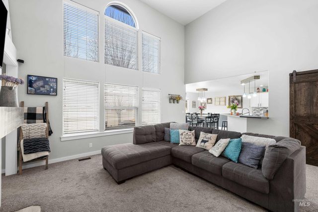 2223 N Maroon Ave, Kuna, ID 83634