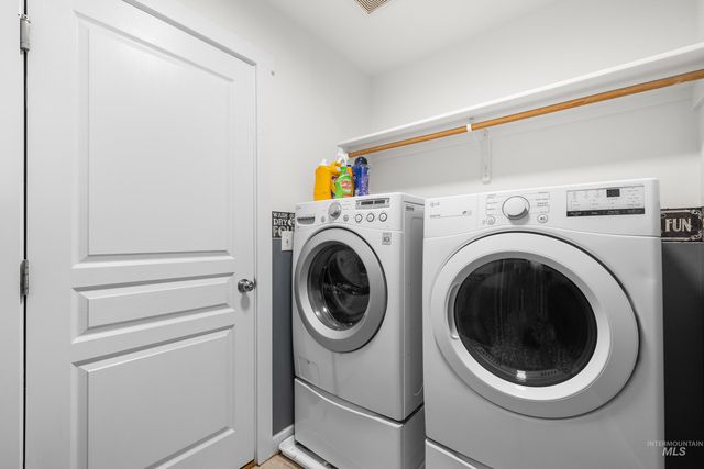 2223 N Maroon Ave, Kuna, ID 83634