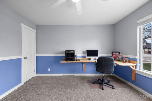 2223 N Maroon Ave, Kuna, ID 83634