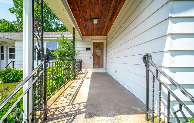 76 Milardo Lane, Middletown, CT 06457