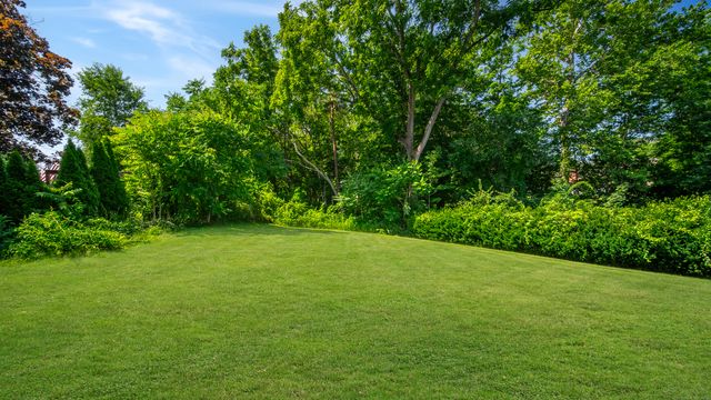 76 Milardo Lane, Middletown, CT 06457