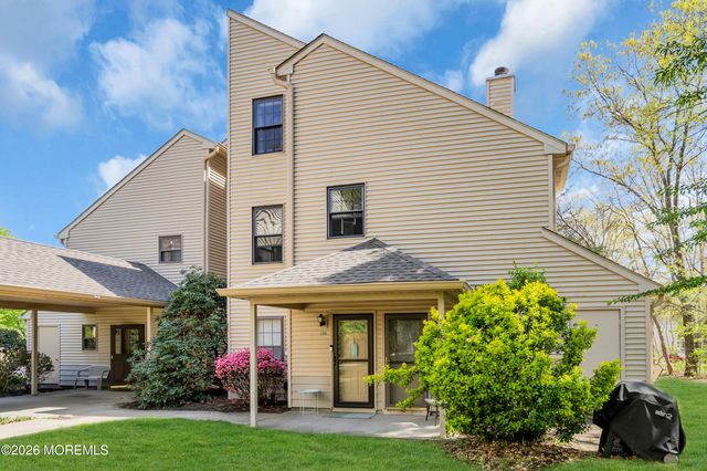 305 Owls Nest Court, Jackson, NJ 08527