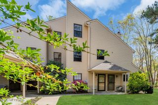 305 Owls Nest Court, Jackson, NJ 08527
