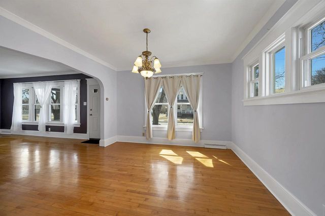 866 HOWARD STREET, Green Bay, WI 54303