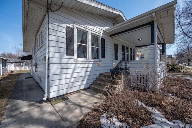 866 HOWARD STREET, Green Bay, WI 54303