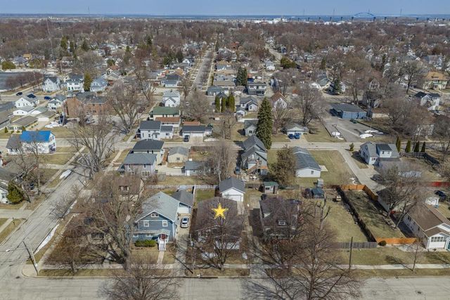 866 HOWARD STREET, Green Bay, WI 54303