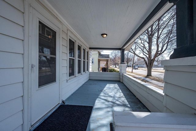 866 HOWARD STREET, Green Bay, WI 54303