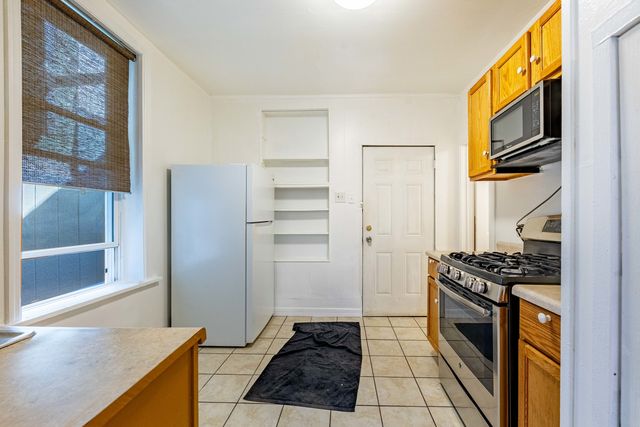 2109 W Cullerton Street, Chicago, IL 60608