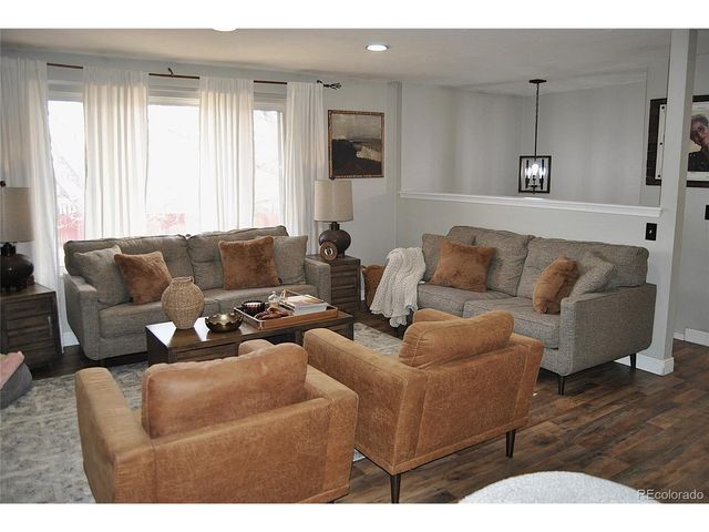 9827 Race St, Thornton, CO 80229