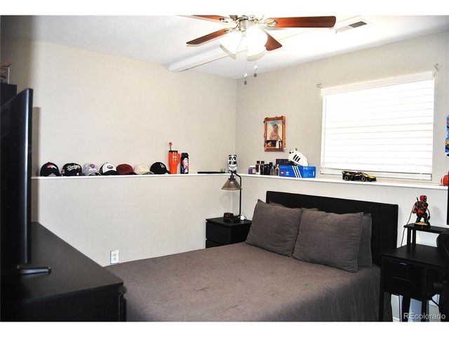 9827 Race St, Thornton, CO 80229