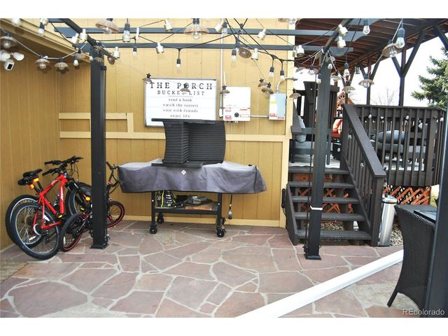 9827 Race St, Thornton, CO 80229