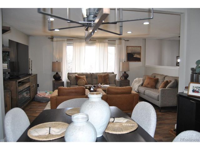 9827 Race St, Thornton, CO 80229