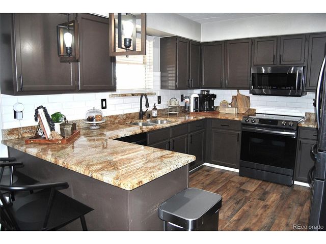 9827 Race St, Thornton, CO 80229