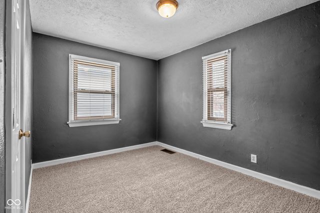 1462 N Linwood Avenue, Indianapolis, IN 46201