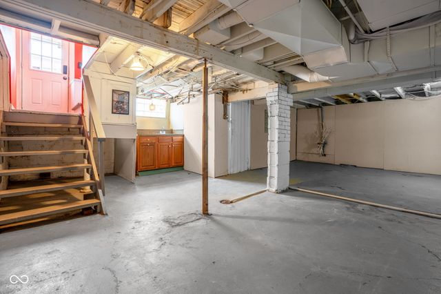 1462 N Linwood Avenue, Indianapolis, IN 46201