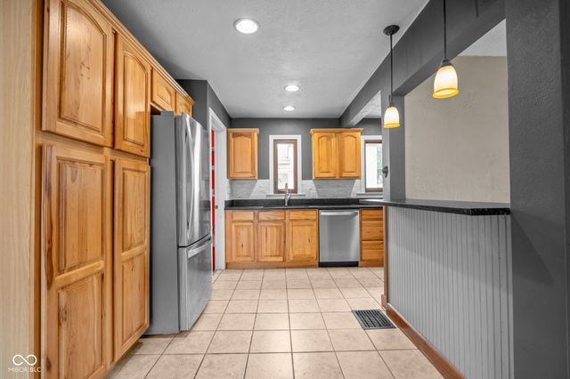 1462 N Linwood Avenue, Indianapolis, IN 46201