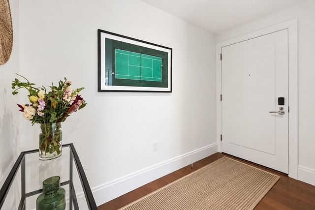 380 Harrison Ave 1013, Boston, MA 02118