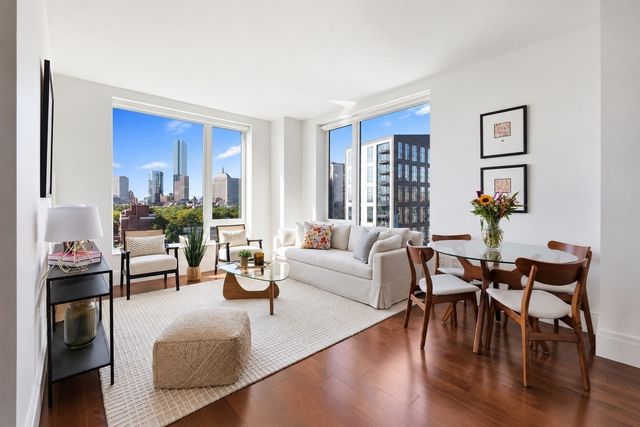 380 Harrison Ave 1013, Boston, MA 02118