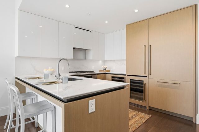 380 Harrison Ave 1013, Boston, MA 02118