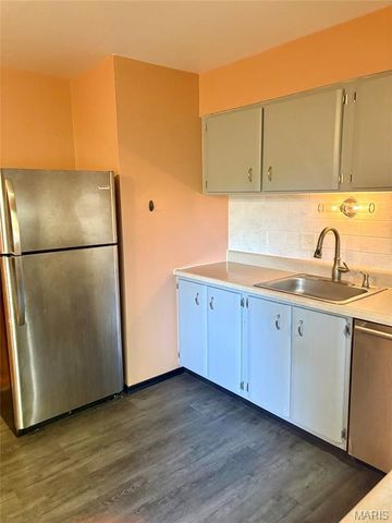 11940 San Andres Drive, St Louis, MO 63138