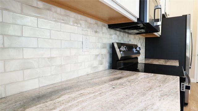 12107 HOODED WARBLER COURT, Brooksville, FL 34614