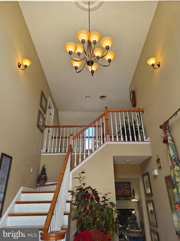 644 BEALL AVE, Luray, VA 22835