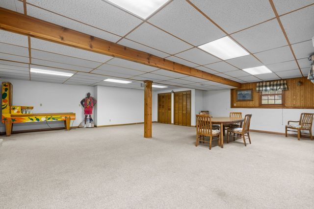 3810 Church Hill Lane, Crystal Lake, IL 60014