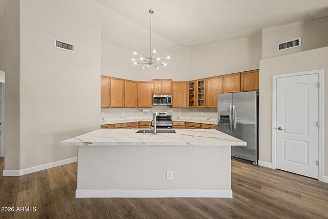 617 E Black Diamond Drive, Casa Grande, AZ 85122