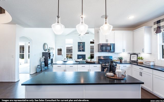 146 Richard Drive, Castroville, TX 78009