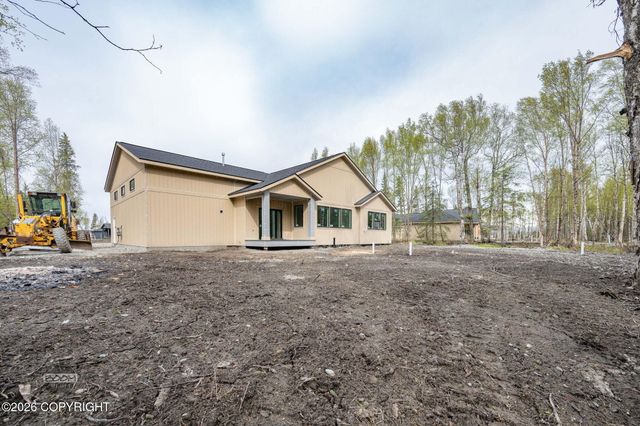 5837 S Gates Street, Palmer, AK 99645