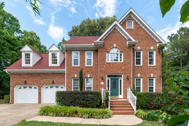 1000 S Knoll Court, Raleigh, NC 27603