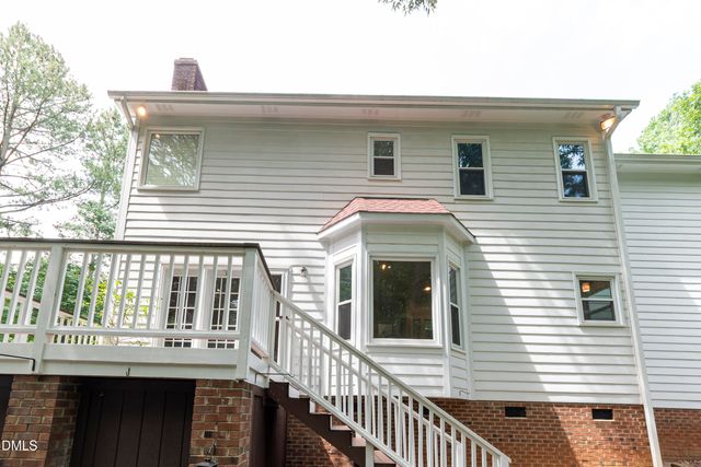 1000 S Knoll Court, Raleigh, NC 27603