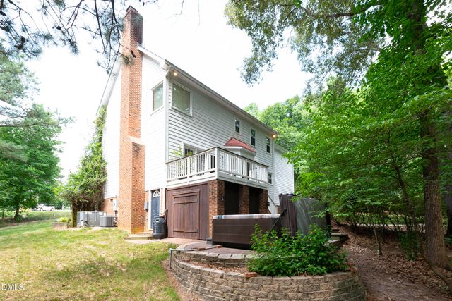 1000 S Knoll Court, Raleigh, NC 27603