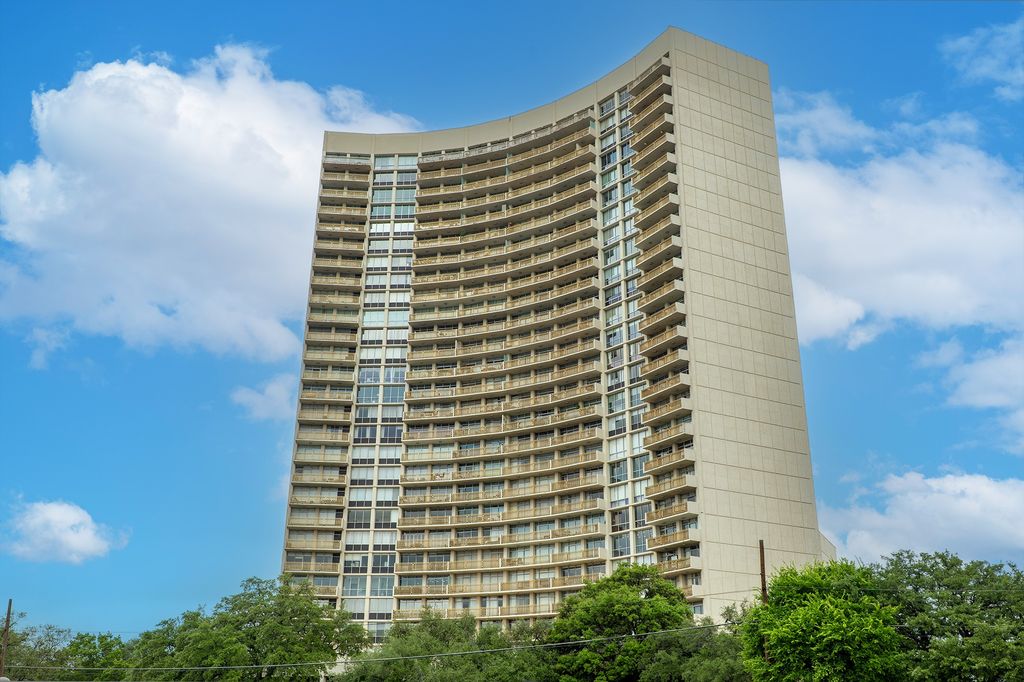 6211 W Northwest Highway 1903, Dallas, TX 75225