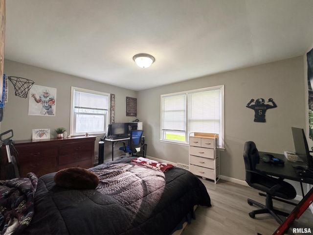 1020-1022 S ALLEN Avenue, Peoria, IL 61605