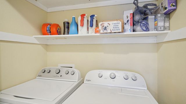 25 Gittiban Place, Pantego, TX 76013