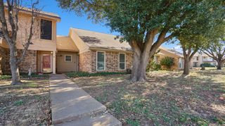 25 Gittiban Place, Pantego, TX 76013