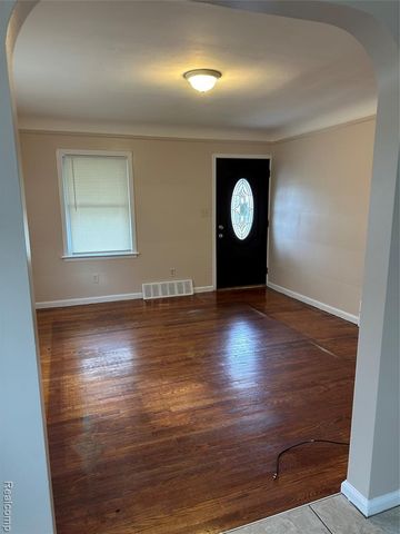 4810 Ternes Street, Dearborn, MI 48126