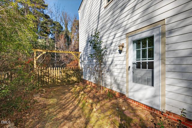 2518 Indian Trail, Durham, NC 27705