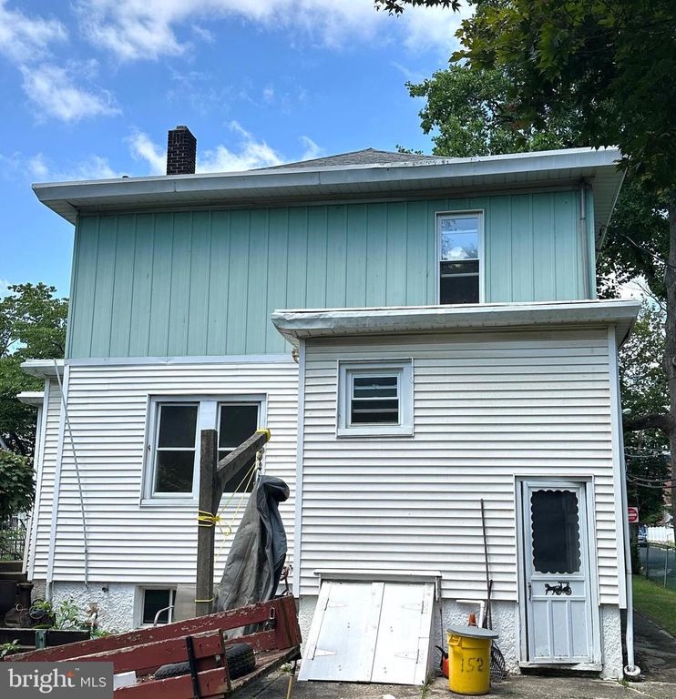 152 EVERGREEN AVE, Woodlynne, NJ 08107