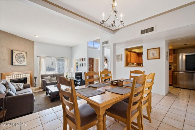 2533 N Ironwood Ridge Drive, Tucson, AZ 85745